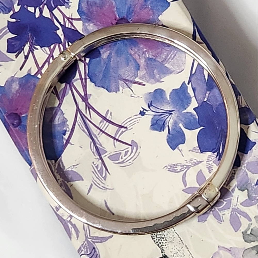 Clear Rhinestone Bangle Bracelet - Picture 7 of 12